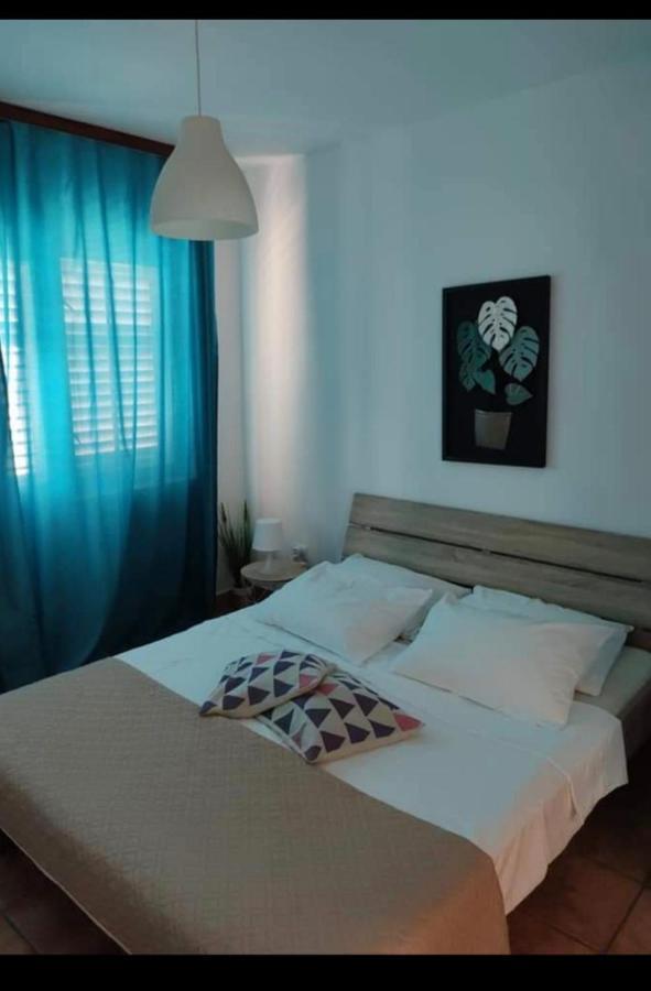 Apartament Apartman Ana Primošten Zewnętrze zdjęcie